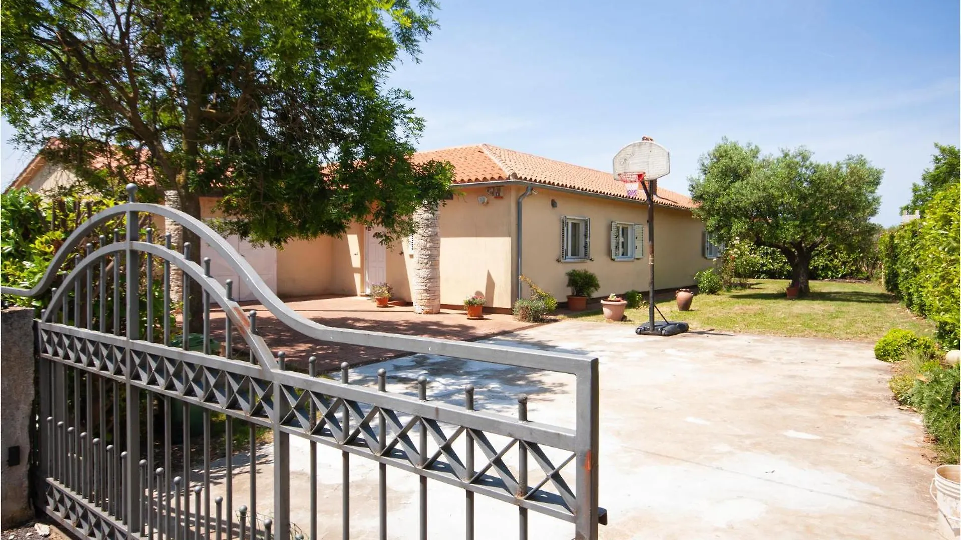 Gorgeous Apartment In Vodnjan With Wifi 0*,  Croatia